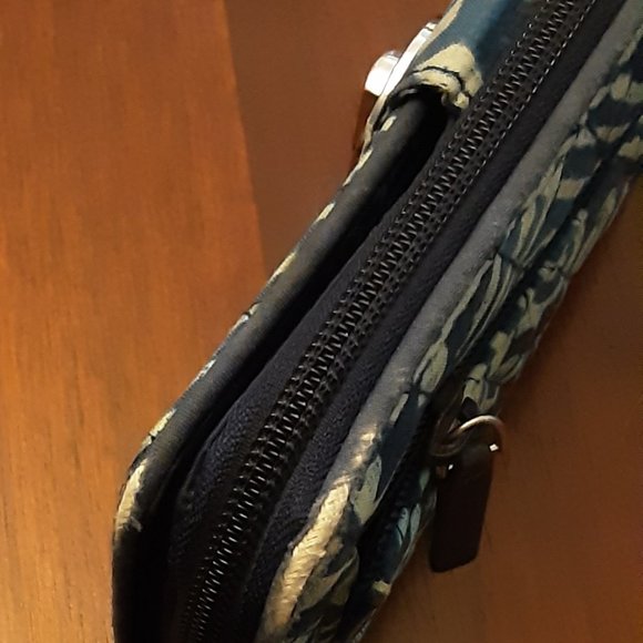 Vera Bradley Wallet - Picture 3 of 5